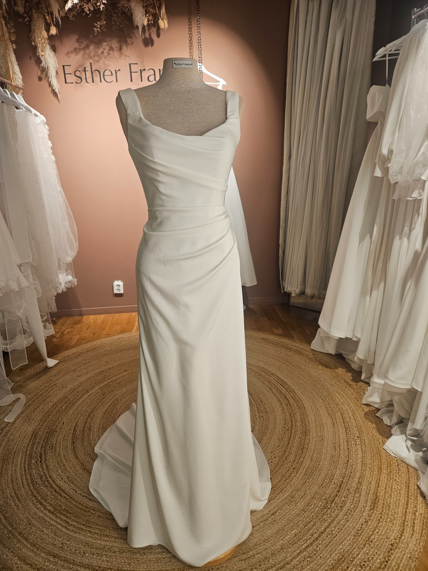 modell 0226 / 13 800:-